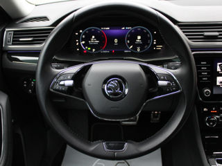 Skoda Superb foto 3