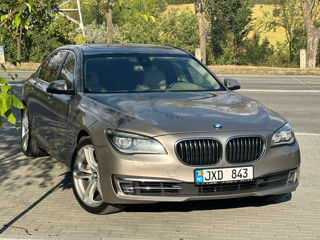 BMW 7 Series foto 4