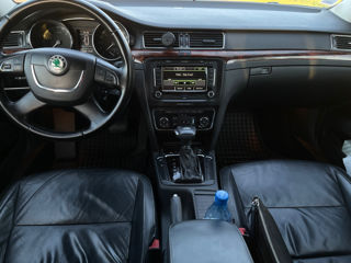 Skoda Superb foto 5