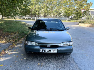 Ford Mondeo foto 4