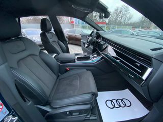 Audi Q8 foto 6