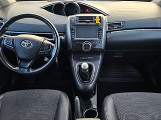 Toyota Verso foto 6