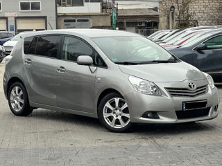 Toyota Verso foto 4