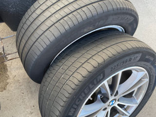 225/55 R17 Michelin