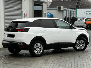 Peugeot 3008 foto 3