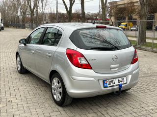 Opel Corsa foto 6