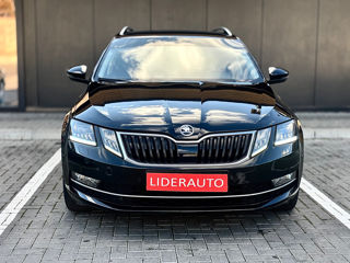 Skoda Octavia foto 2