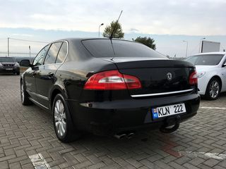 Skoda Superb foto 4