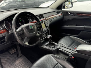 Skoda Superb foto 6