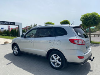 Hyundai Santa FE foto 2