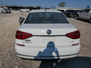 Volkswagen Passat foto 6