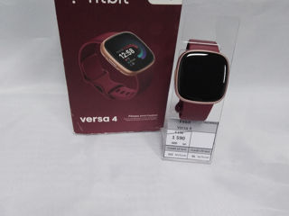 Smart Watch Fitbit Versa 4  pret 1590lei