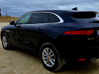 Jaguar F-Pace foto 3