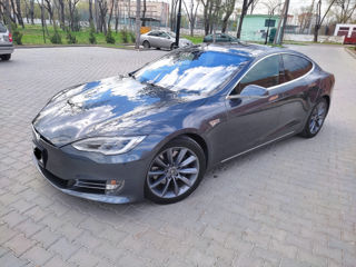 Tesla Model S foto 4