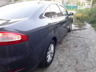 Ford Mondeo foto 4