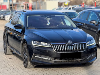 Skoda Superb foto 4