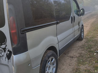 Opel Vivaro foto 6