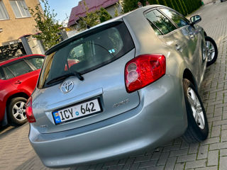 Toyota Auris foto 4