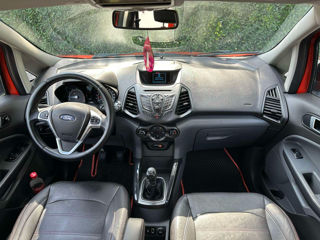 Ford EcoSport foto 8