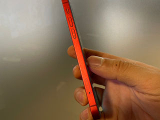 iPhone 12 Red 128Gb foto 3