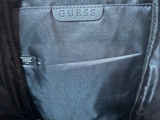 Продаю новую барсетку Guess foto 3