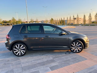 Volkswagen Golf foto 5