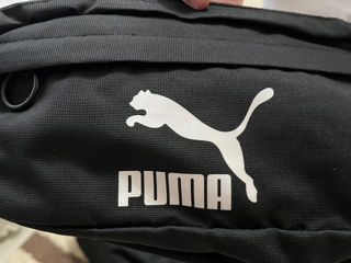 Se vinde borsetă Puma foto 2