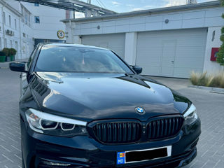 BMW 5 Series foto 4