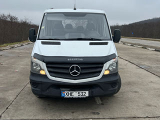 Mercedes V-Class