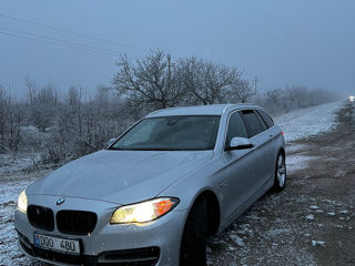 BMW 5 Series foto 3