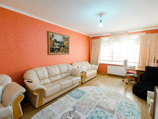 2-х комнатная квартира, 75 м², Буюканы, Кишинёв