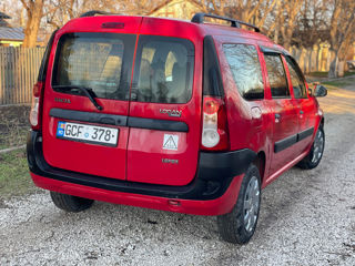 Dacia Logan foto 3