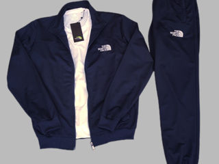 Nike Adidas The North Face foto 5