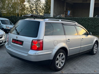 Volkswagen Passat foto 4