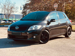 Toyota Auris foto 2