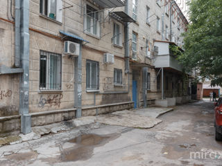 Apartament cu 2 camere, 55 m², Centru, Chișinău foto 15