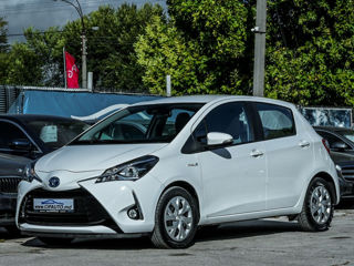 Toyota Yaris foto 1