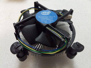 Новый кулер Intel 4 pin foto 1
