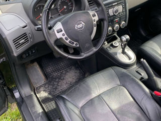 Nissan X-Trail foto 3