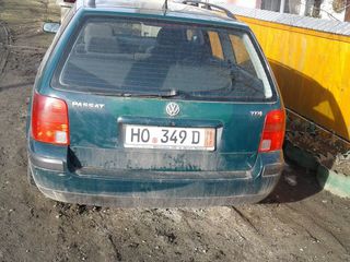 Volkswagen Passat foto 2