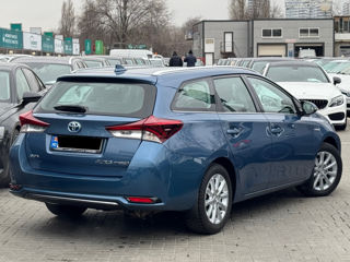 Toyota Auris foto 3