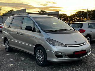 Toyota Previa foto 1