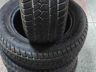 195/60 r15 iarna practic noi/ зима почти новые foto 2