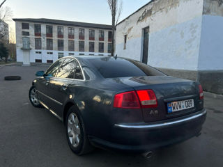 Audi A8 foto 4