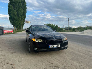 BMW 5 Series foto 5