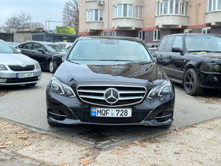 Mercedes E-Class foto 2