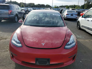 Tesla Model 3 foto 5