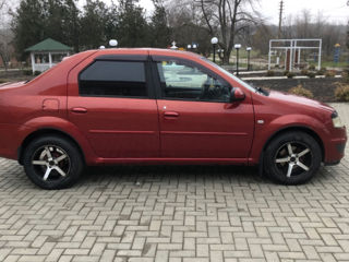 Dacia Logan foto 10