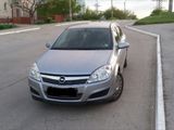 Opel Astra foto 1