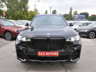 BMW X7 foto 2